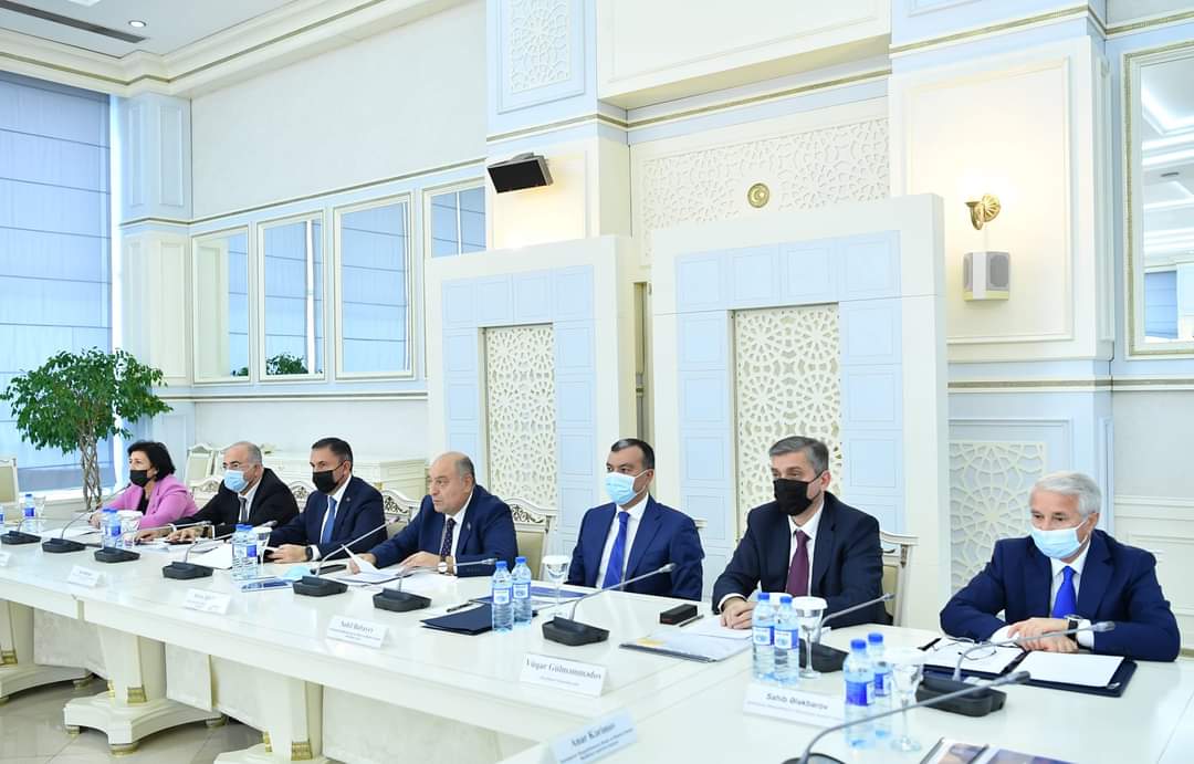 dsmfsosialgovaz's tweet photo. Noyabrın 12-də Milli Məclisin Əmək və sosial siyasət komitəsinin iclası keçirilib. 
https://t.co/YkCqXVJOg5 https://t.co/hCkasBW2xo
