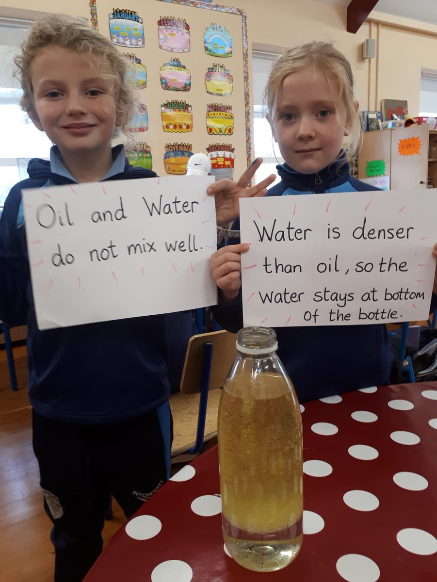 Our 1st and 2nd class students were very busy this week making Lava Lamps!! #scienceweek 👩‍🔬🧑‍🔬🥼😲😲