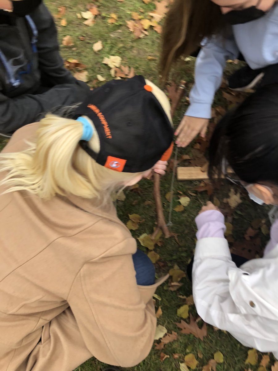 maruccig's tweet photo. Grateful to spend time w Gr.9 English class to build nature connection & hands-on experiences like the bow drill to help students connect to Crabbe #frictionfire #powerofplants @YRDSBGetOut https://t.co/bmvhjk48E7