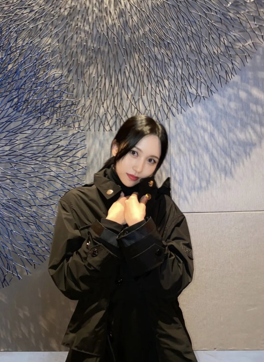 cmilyblunt's tweet photo. mina please come home to me pleaseeee https://t.co/Qlbj2kpDws