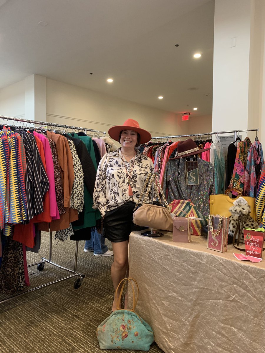 Hazel Salomon’s @hazelsbagz is a local traveling boutique who helps the community by fundraising for organizations such as City of Hope, churches and temples. Check out some of her pieces at the fashion show coming up!