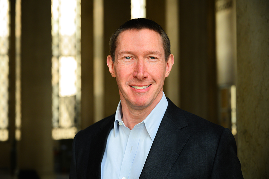 CarnegieMellon's tweet image. &quot;CMU is devastated by the loss of alumnus and trustee Glen de Vries,” said President Jahanian.

“Glen was one of CMU’s greatest advocates. His passing is a profound loss for a world that has already benefitted so much from his brilliance and compassion.&quot; cmu.is/30t6noJ