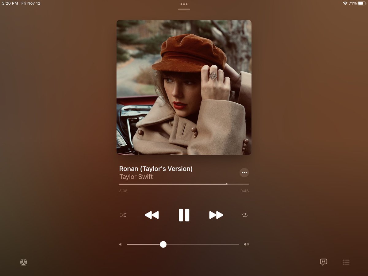 kayhobbies's tweet photo. I absolutely love this song but cry every time I hear it ❤️ #RedTaylorsVersion https://t.co/URxDd7K5cc
