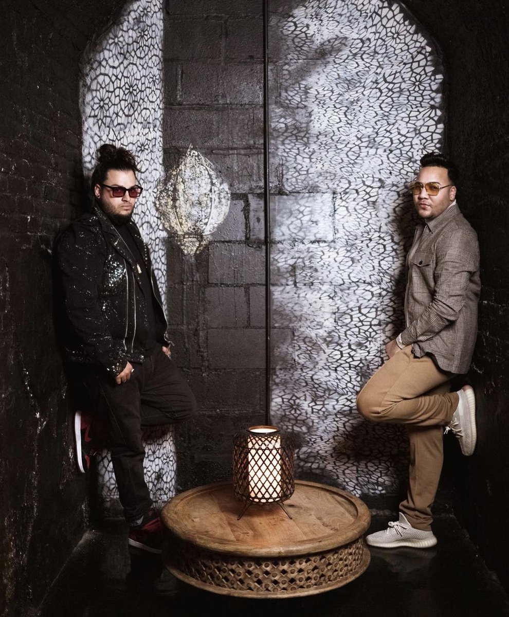ReggaetonXGata's tweet photo. @YanezOfficial @Luigymuzic #Classay
https://t.co/zcVGTq85wW https://t.co/XdNhyv3cvJ