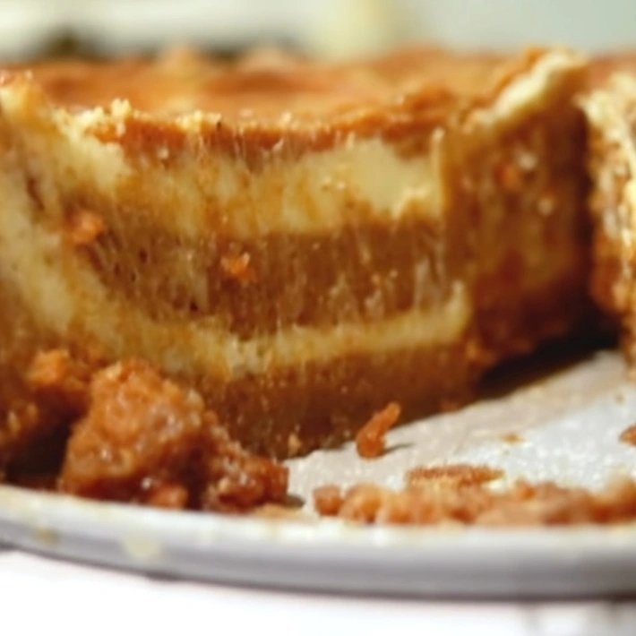 crystalwms527's tweet photo. This week's Gimme Sum Sugar  menu is; Sweet Potato Pie Cheesecake, Egg Nog Cheesecake, Sweet Potato Cake, Vanilla Cake &amp; Banana Pudding. Place your orders now for delivery  tomorrow. https://t.co/0kQftO4HSM