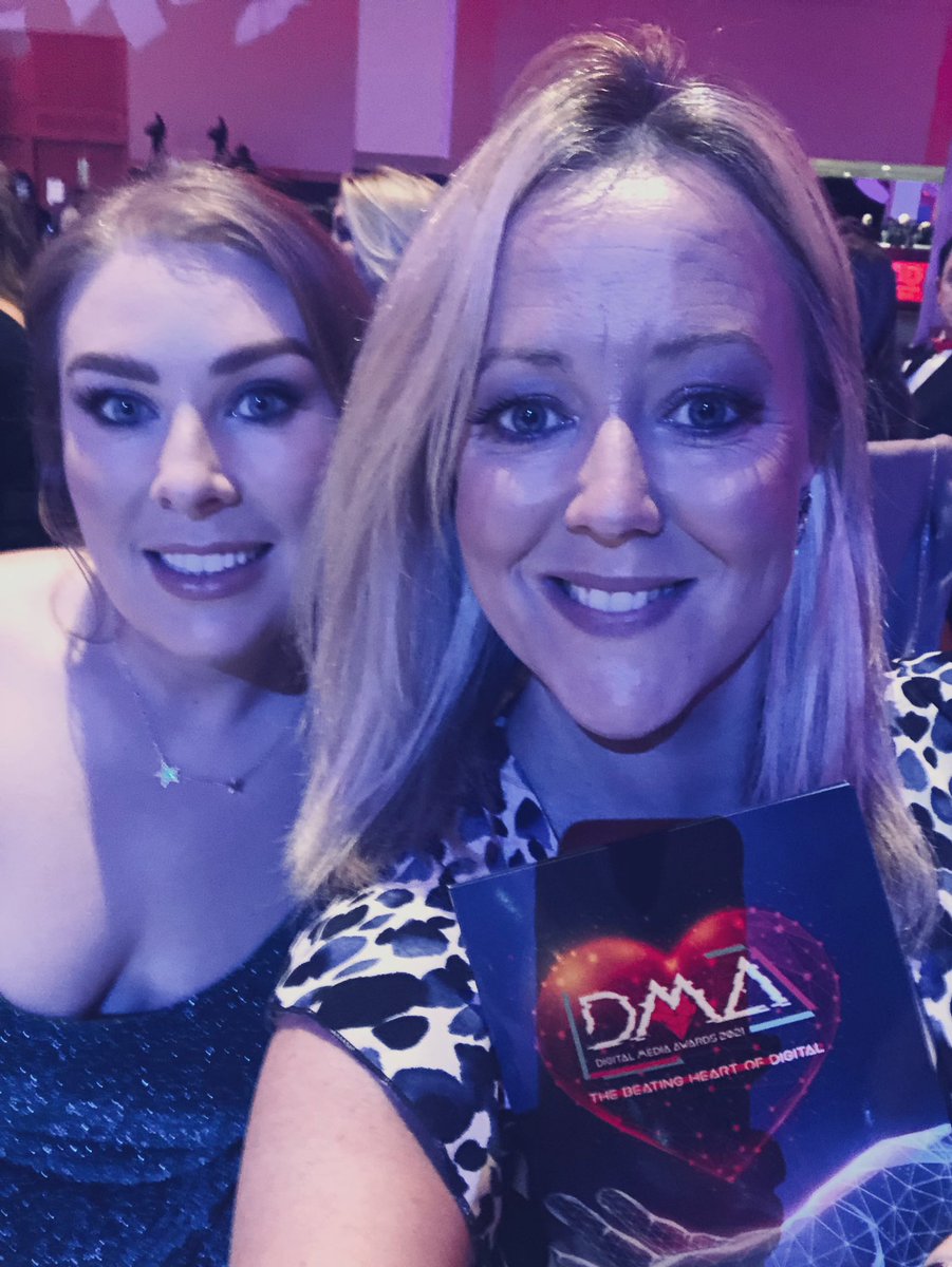 AmyCos23's tweet photo. Out out! Digital media Awards🥇🥇#DMA2021 @digitalmedia_ie https://t.co/7DTOvTT8Yq