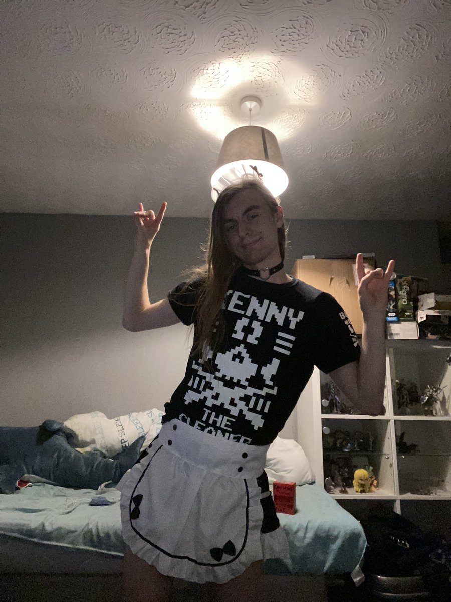 Femboywrestling's tweet photo. i think it’s pretty obvious whose team i’m on for this Saturday’s #AEWFullGear 

Retweets are appreciated 🖤

#femboyfriday #femboy #AEW https://t.co/IFLOi750dp