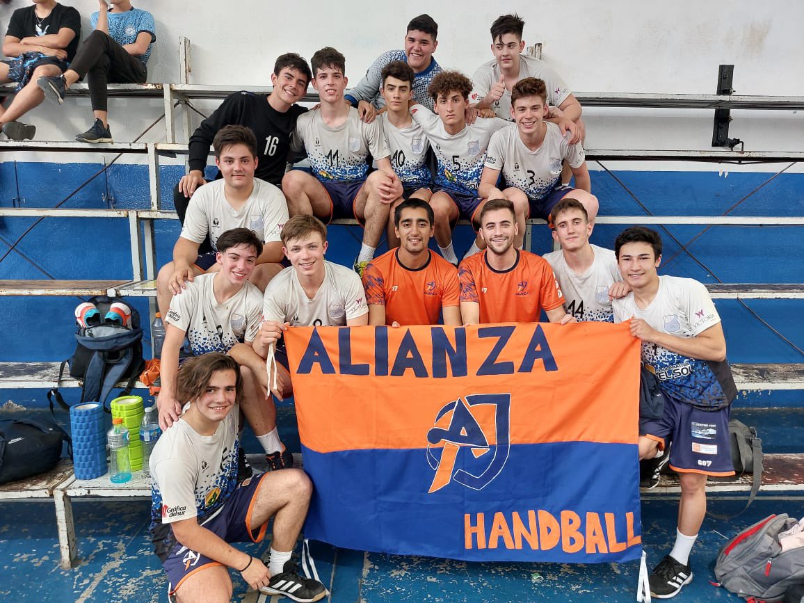 | NACIONAL MENORES “A”

#Alianza 31-19 Sol de Mayo

Con este triunfazo, los pibes cierran el torneo en la #9na posición, dentro de los 10 mejores de Argentina!🇦🇷

Gracias por representarnos de tal forma chicos y extendemos felicitaciones a los entrenadores👏🏼

#SomosAlianza🔷🔶