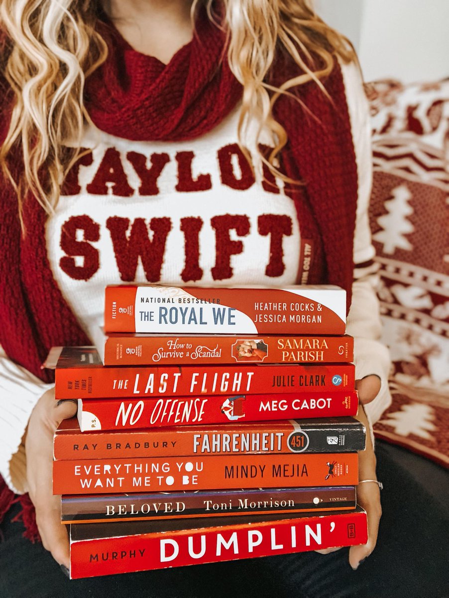 hannahlisalohr's tweet photo. Happy Red (TV) day! 🧣 Celebrating with @BookSparks & my #RedStackTaylorsVersion! @taylorswift13 @taylornation13 #booktwt #redbooks https://t.co/SHGeFt2fe6