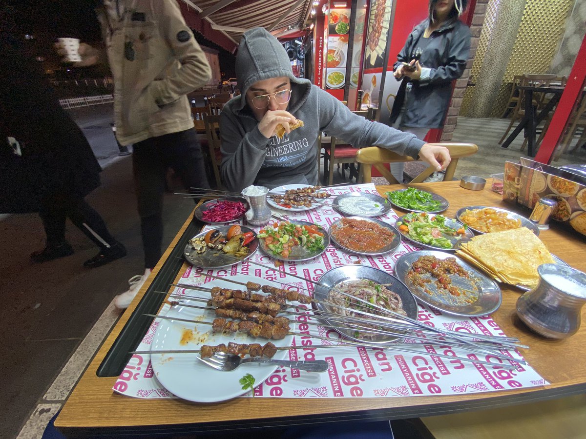 İlk datede beni getirdiği yere bakın