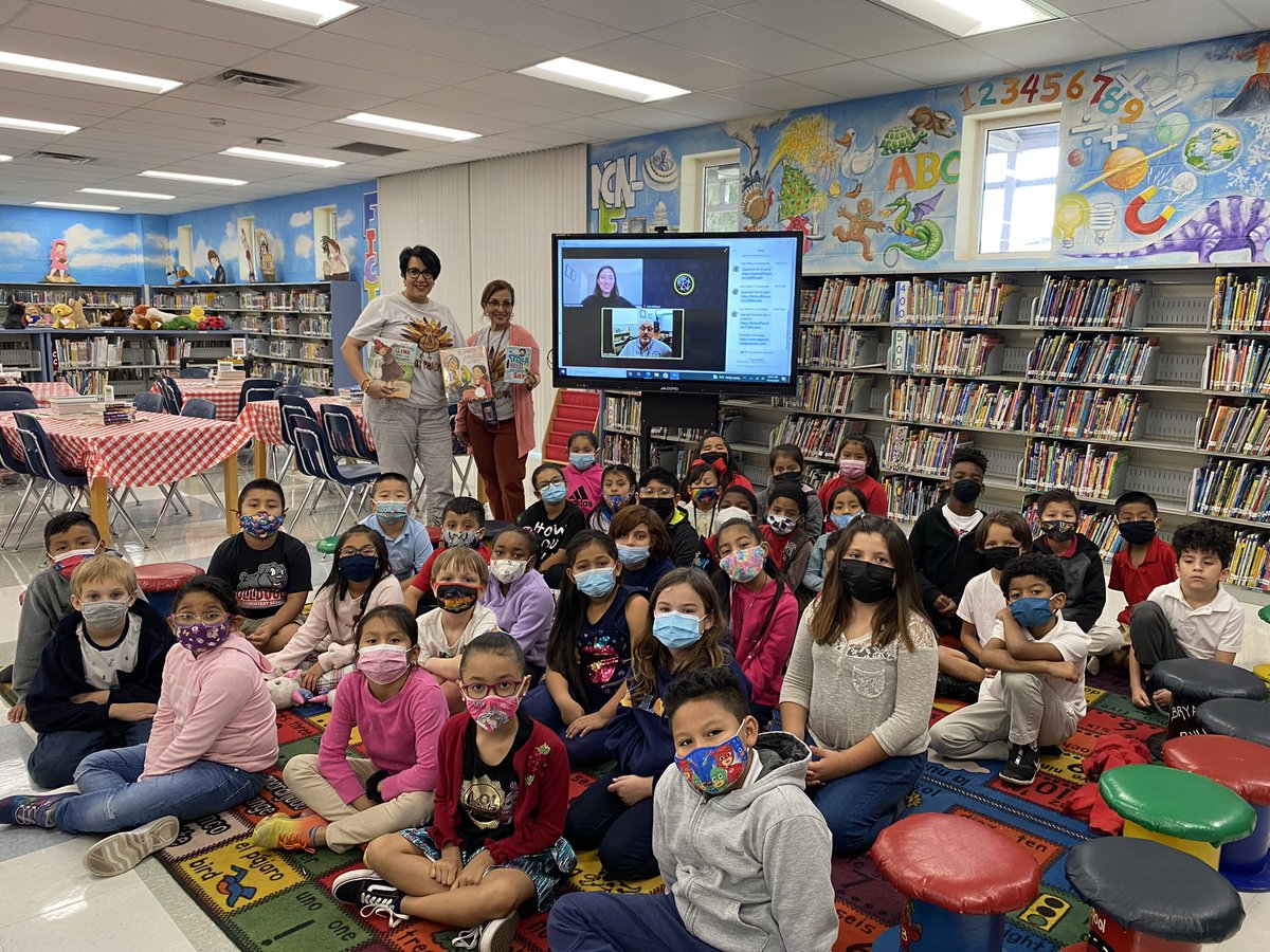 GoodmanBesece's tweet photo. We enjoyed meeting Angela Dominguez today!! We can’t wait to read the Stella series!  @Bryan_Bulldogs @hubofschool @andominguez #StellaDiaz #secondgrade https://t.co/joCOUNDCx7