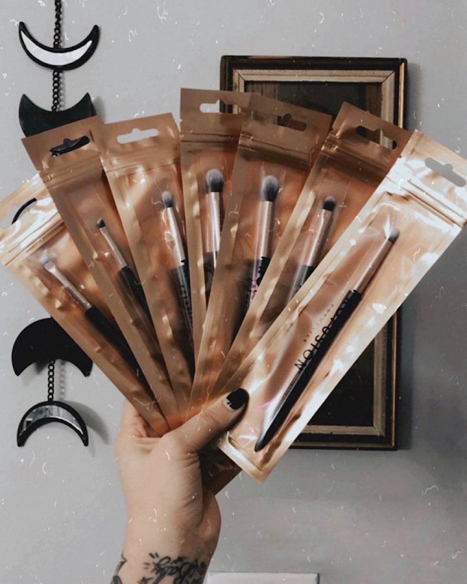 ProfusionCo's tweet photo. Browsing the new #EuphoricGlam collection? Don't forget about tools!
_____
@spooky_bunny_ #ProfusionCosmetics #MakeupBrushes #ProMUA #AspiringMUA #BeginnerMUA #makeuplover #makeupshopping #makeuphaul #beautyhaul #drugstoremakeup #walmartbeauty https://t.co/vZsQqRmZsE