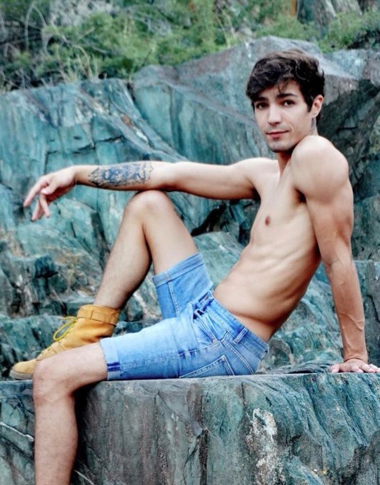 Follow our Instagram ➡️ https://t.co/AVM9iEtJub https://t.co/pB6lAJq0Qj