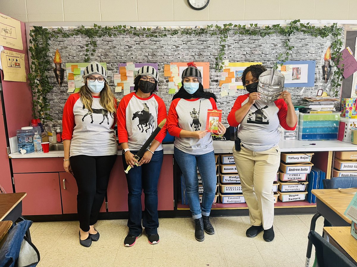 montoyatrev24's tweet image. Unit 4!!!! We are ready🙂❤️ #GrayElementary#DonQuixote