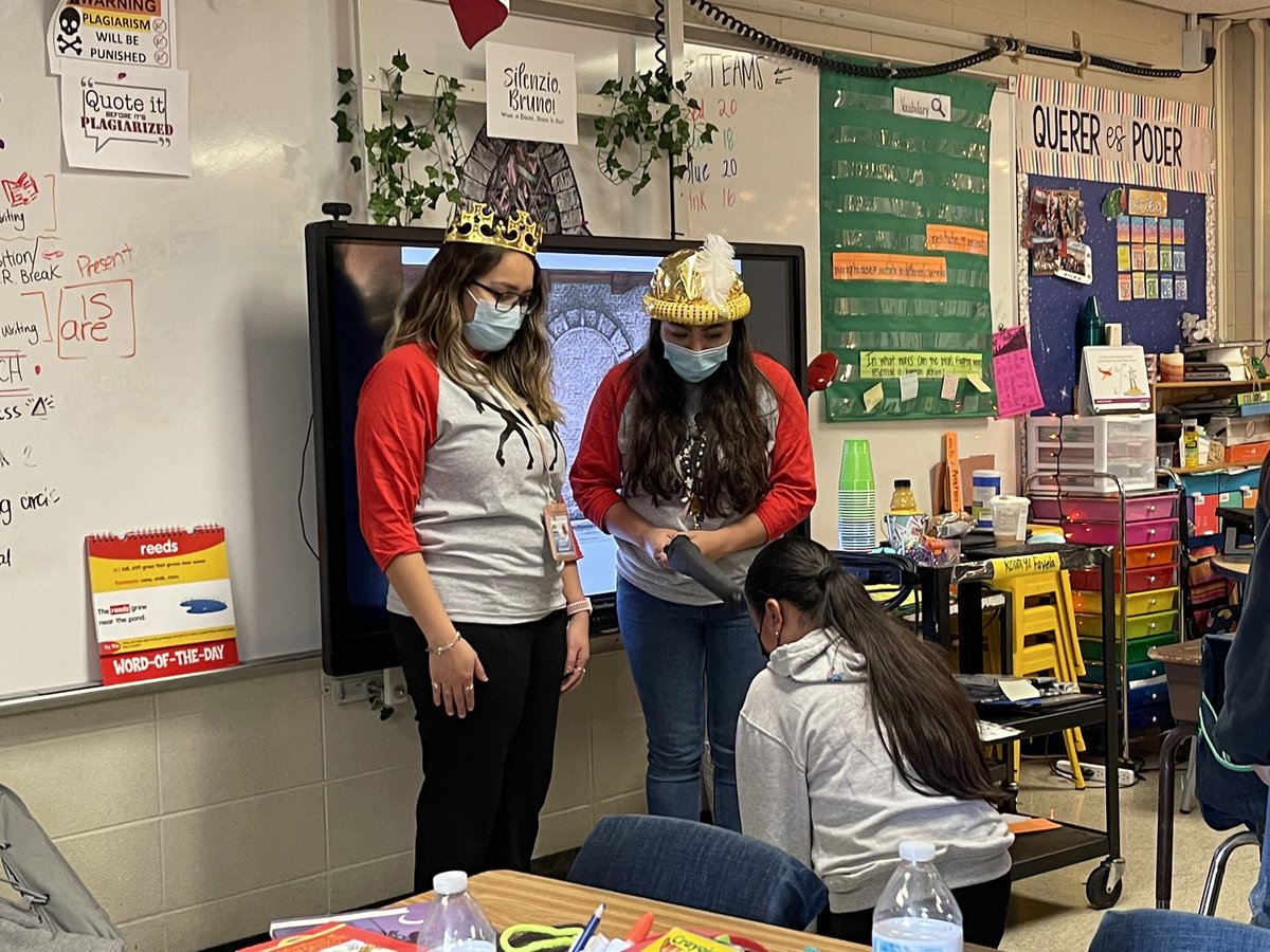 montoyatrev24's tweet image. Unit 4!!!! We are ready🙂❤️ #GrayElementary#DonQuixote