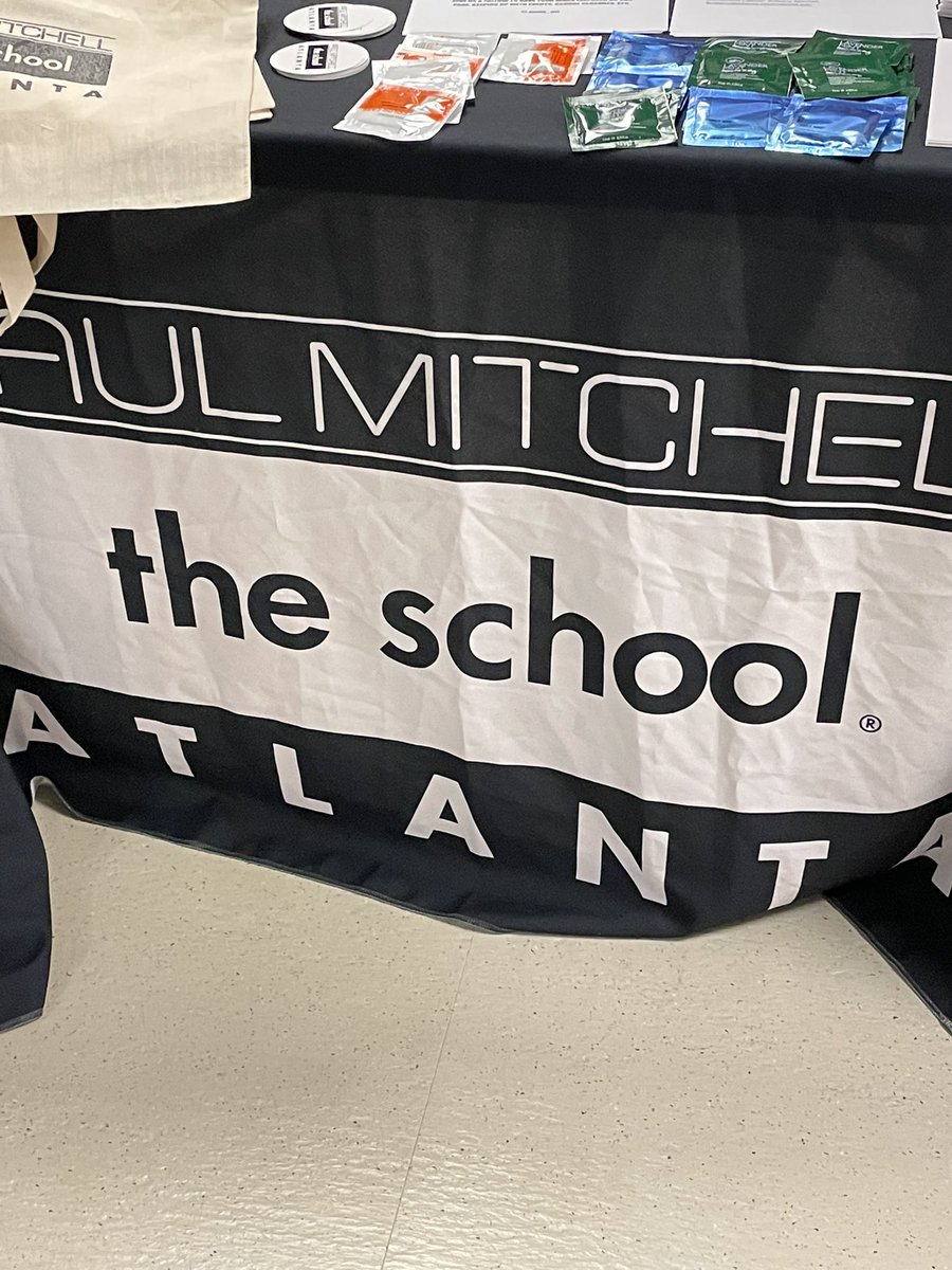 nmhsjaguarstrong tweet media