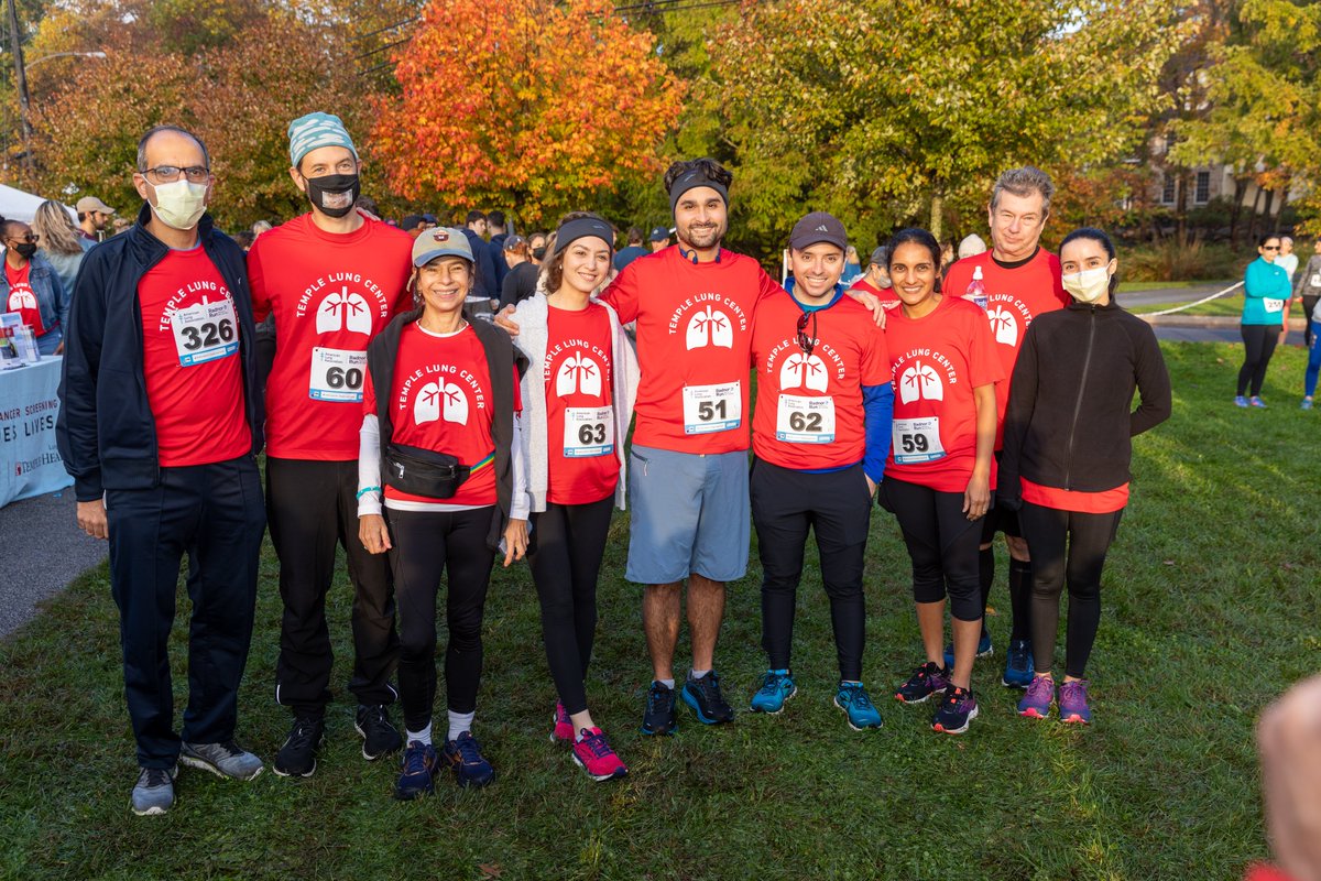 TempleHealth's tweet photo. The @TempleLung Center recently participated in the @LungAssociation's #RadnorRun!
Our Temple pulmonologists and respiratory professionals and their families came together to take a stand against lung disease and promote lung health. π« https://t.co/0Jy03B7t9O