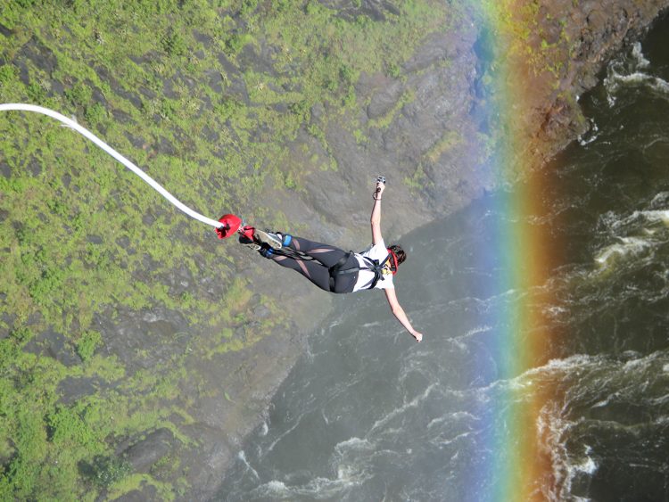 Travel256's tweet photo. Bungee jumping is one of the popular activities at River Nile in Jinja City eastern Uganda.

Book your Jinja adventure trip with us;
Call +256772367972
Email info@travel256.com
https://t.co/cbimEDwzVv
#VisitUganda #visitjinja #travel #EyalamaTravel #JinjaTour https://t.co/nN7k0aLHy8