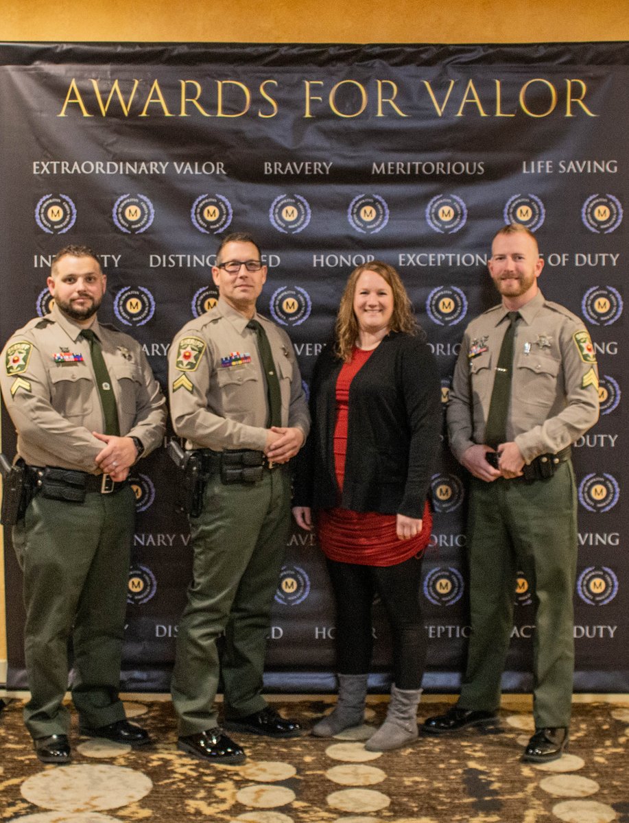SheriffClayCo's tweet photo. Congratulations to our deputies &amp; dispatchers who received the Bronze Award for Valor at today's Metro Chief's &amp; Sheriff's Assn.'s 50th Annual award ceremony. This group found capsized kayakers in a rainstorm and pulled them out of the Missouri River on the side of a bluff. https://t.co/jhO2aYWpg2