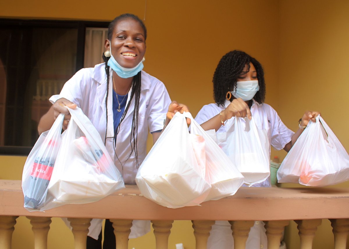 DrosophilaRTC's tweet photo. 1. In May/June '21, we carried out #Outreaches to 10 #Schools in #Ibadan, #Nigeria.
Yesterday (11/11/'21), selected students came to DRTC to be taught #Dissection, #DietPreparation, #FlyGenetics etc. We thank the schools, @FlyBaseDotOrg, @GeneticsGSA for the support. https://t.co/0i0lfmsL0E