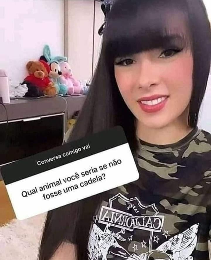 estranhoposting tweet picture