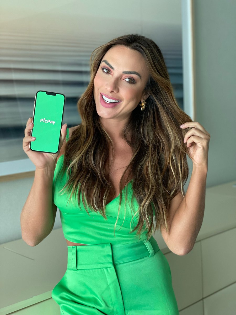 Vocês sabem que eu não perco uma promoção e o <a href="/PicPay/">PicPay 💚</a> não perde a chance de descomplicar as coisas pra gente né, amores? Claro que na #BlackFridayPicPay não ia ser diferente! Ai que tudooooo. 

Se liga nas redes sociais do <a href="/PicPay/">PicPay 💚</a> pra não perder nadinhaaa #publi