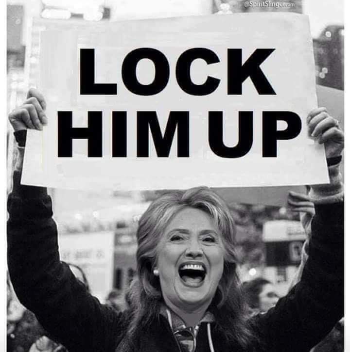 DDdevol's tweet image. Remember during Benghazi when Obama claimed executive privilege and went to court and refused to let anyone talk? Of course you don't. Obama handed over every document and Hillary sat for 11 hours straight, because they had nothing to hide and they aren't whiny dipshit man-babies