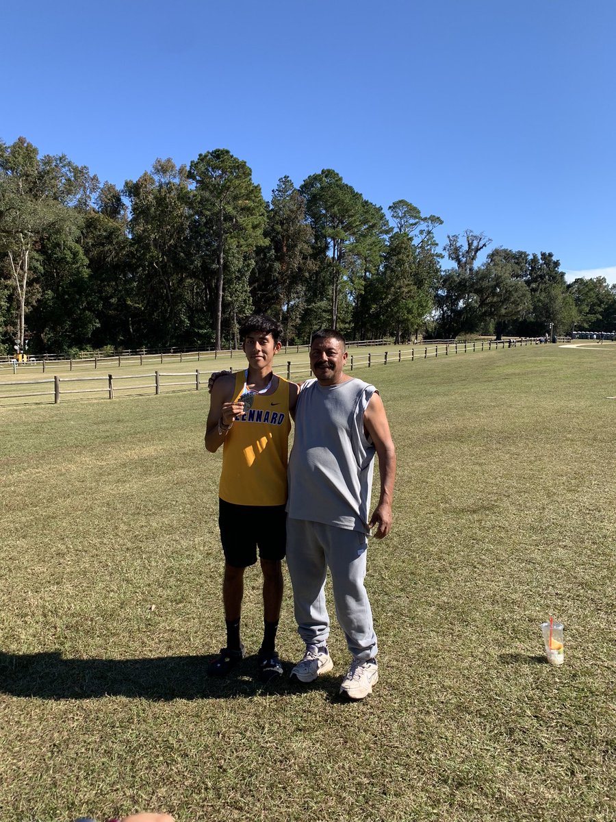 Lennard Cross Country tweet media