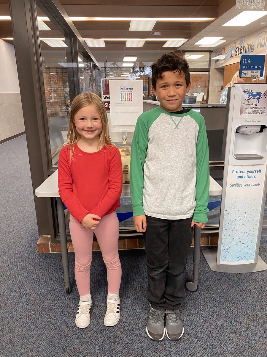 My daughter AND one of my students won had their name drawn for Mighty Maverick Moments with <a href="/MalonePrincipal/">Troy Malone</a> I am so proud of them! 💙 They are definitely #MightyMavericks #MavsMoveMountains <a href="/MPS_Morton/">Morton Elementary</a>