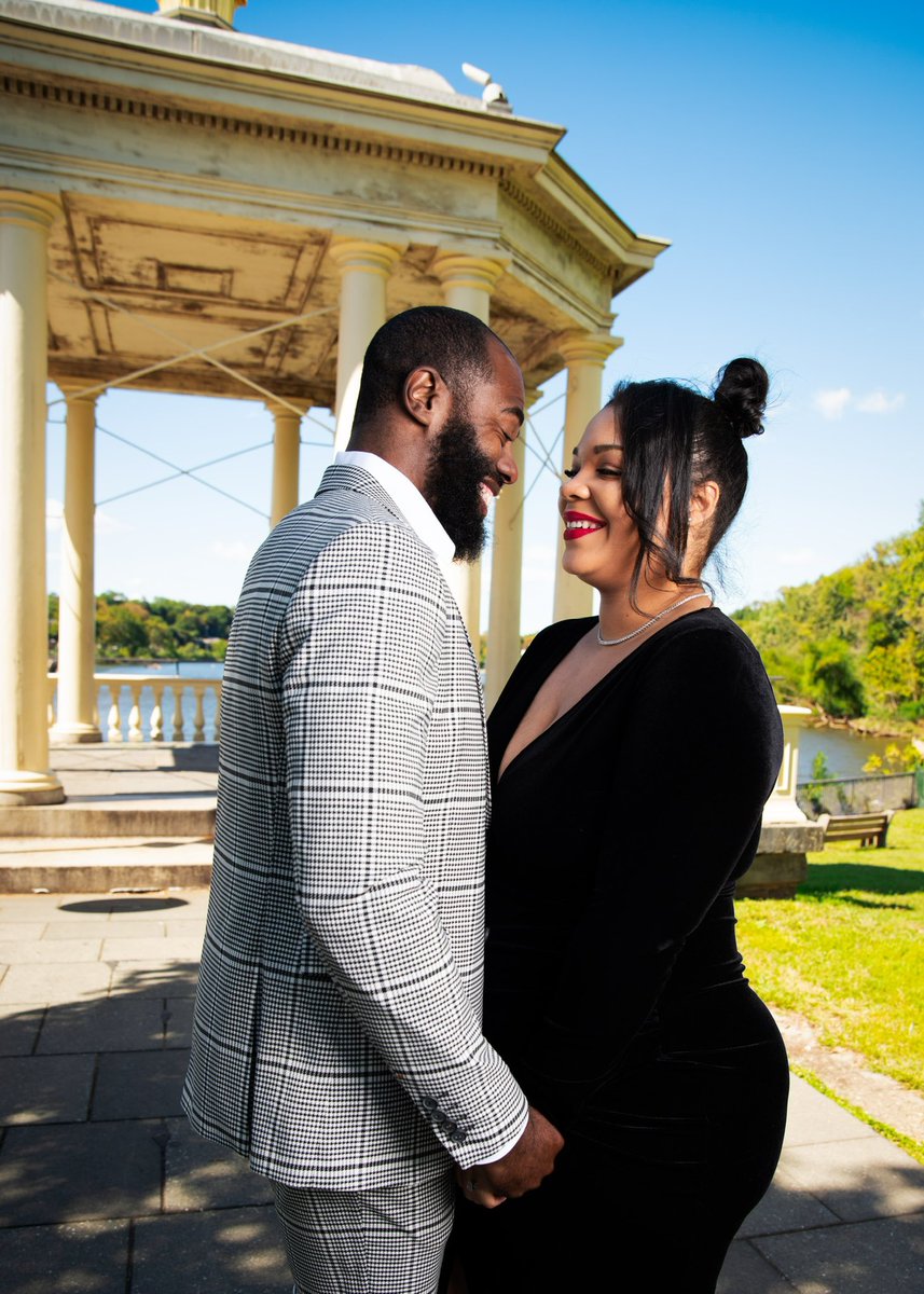 TherealRoblay's tweet photo. Engagement photos by https://t.co/ejOOz2scbU https://t.co/HQ1NALKam5