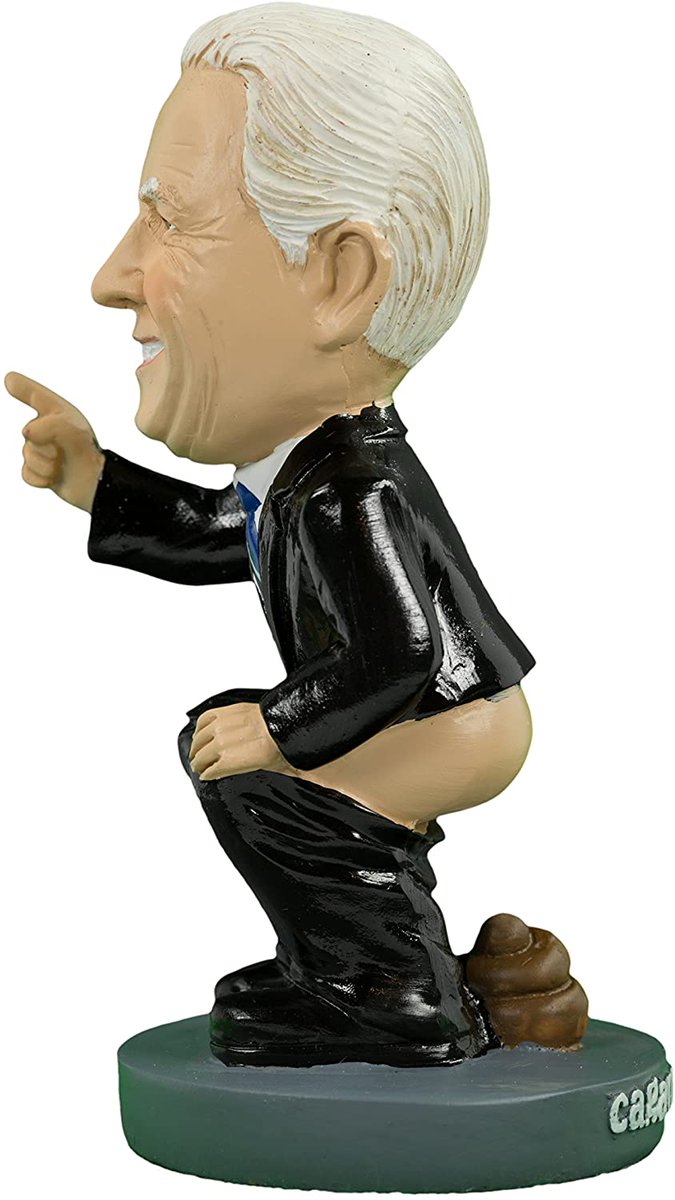 allen_rizzi's tweet photo. The #PopePoopingPOTUS and the windy #FartFactory are one and the same idiot. Thank you for being so senile @POTUS You give #America a good laugh when they need it the most. https://t.co/XeUEqLI5OZ