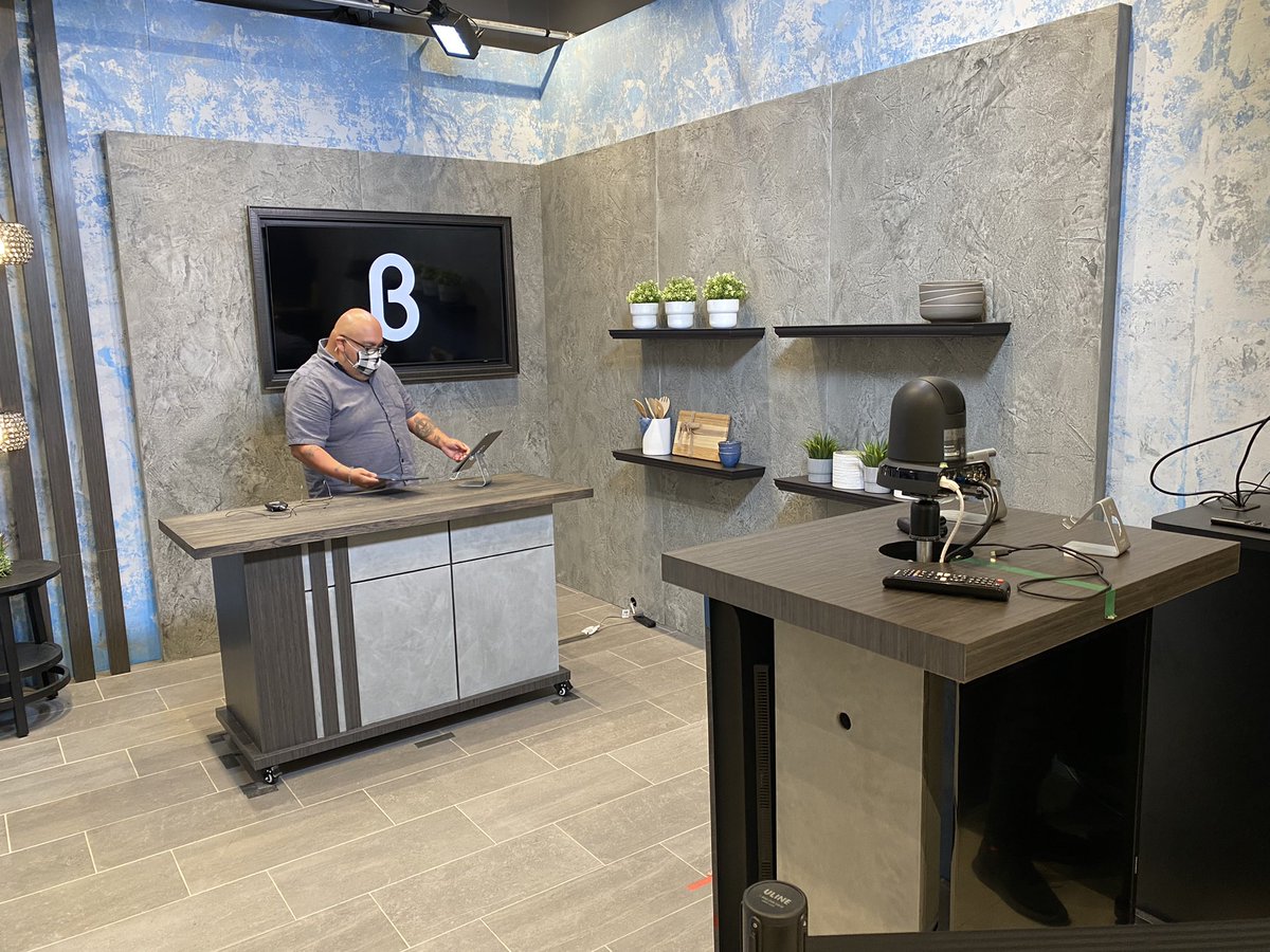 Jeremiah Owyang tweet media