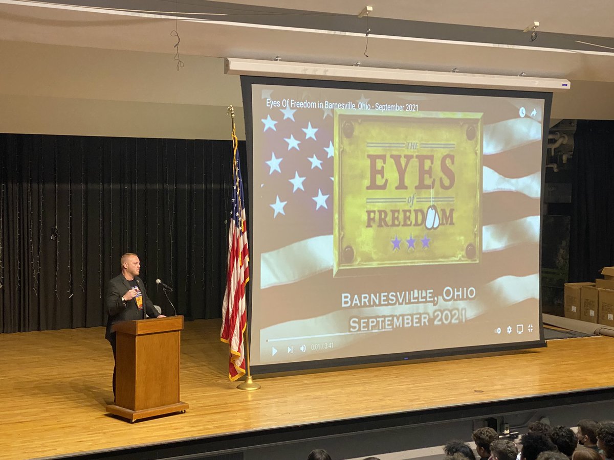 Thank you Mike Strahle and @EOFMemorial for speaking to our students today. Thank you for your work with veterans and for your service.