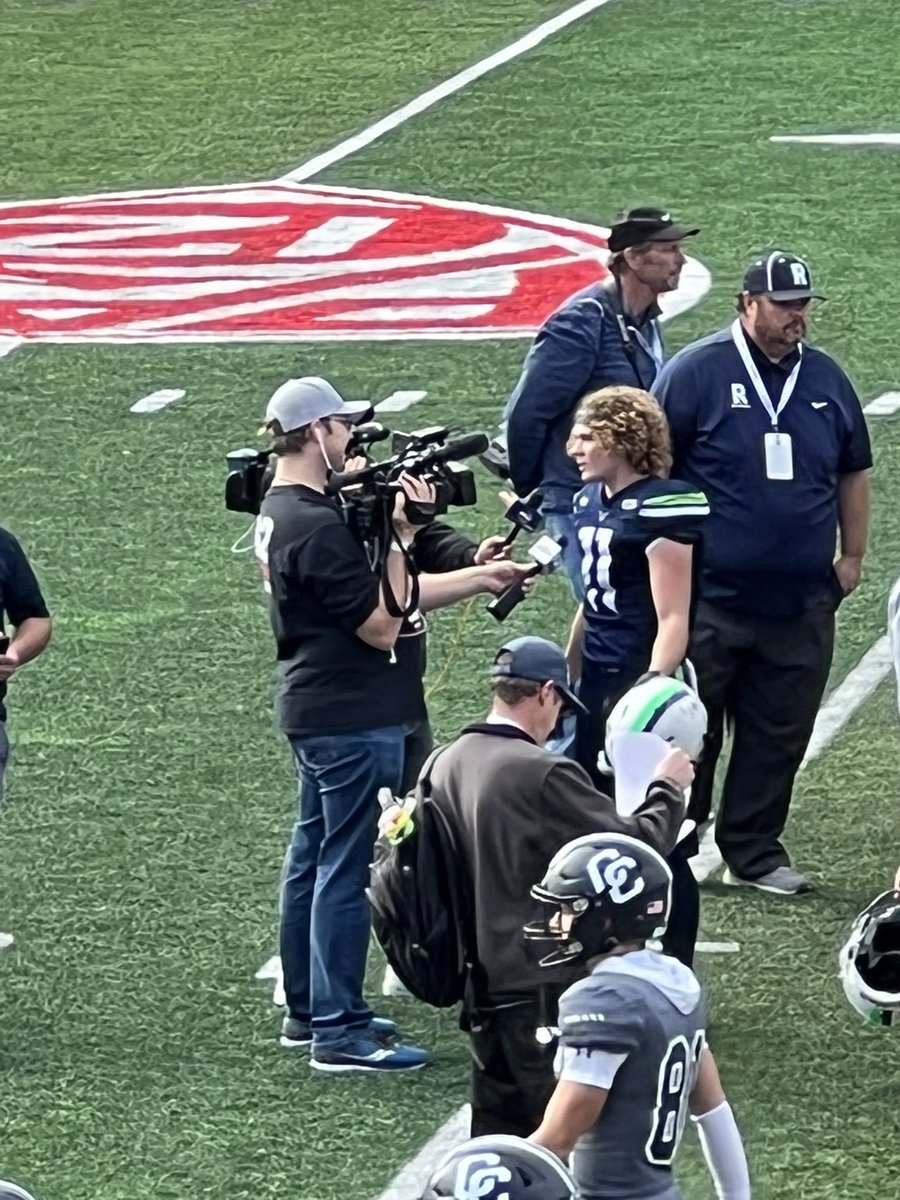 Brie 🇺🇦 💙🌊 (@briejw) on Twitter photo 4A State Champs!!! So proud of my nephew <a href="/simmons_strat/">Stratford Simmons</a>! 2 touchdowns today and they’re undefeated his senior year!! 🎉 #gohawks #blingoutblackout 4A State Champs!!! So proud of my nephew <a href="/simmons_strat/">Stratford Simmons</a>! 2 touchdowns today and they’re undefeated his senior year!! 🎉 #gohawks #blingoutblackout