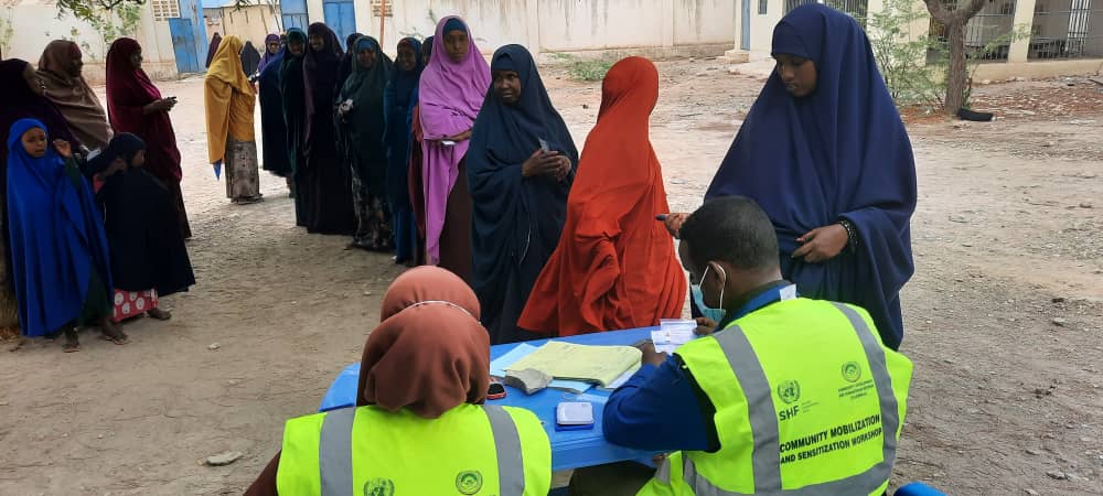 CODHNET's tweet image. @CODHNET distributed Food Vouchers to 1847Households to Support immediate food security to the drought affected host community and IDPs in Baardheere District of Gedo Region of Somalia funded by #SHF for RA2.
@shf_somalia @OCHASom @FSCluster @afifai20 @KhalifAbdihakim