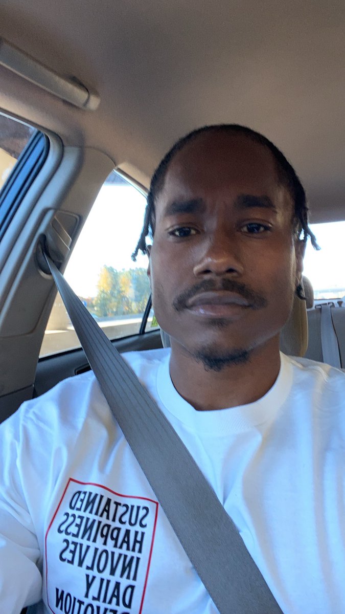FrankLucasJr_'s tweet photo. I’m not a business man, 
I’m a business… man #SHIDD https://t.co/t4P2Y6kYjU