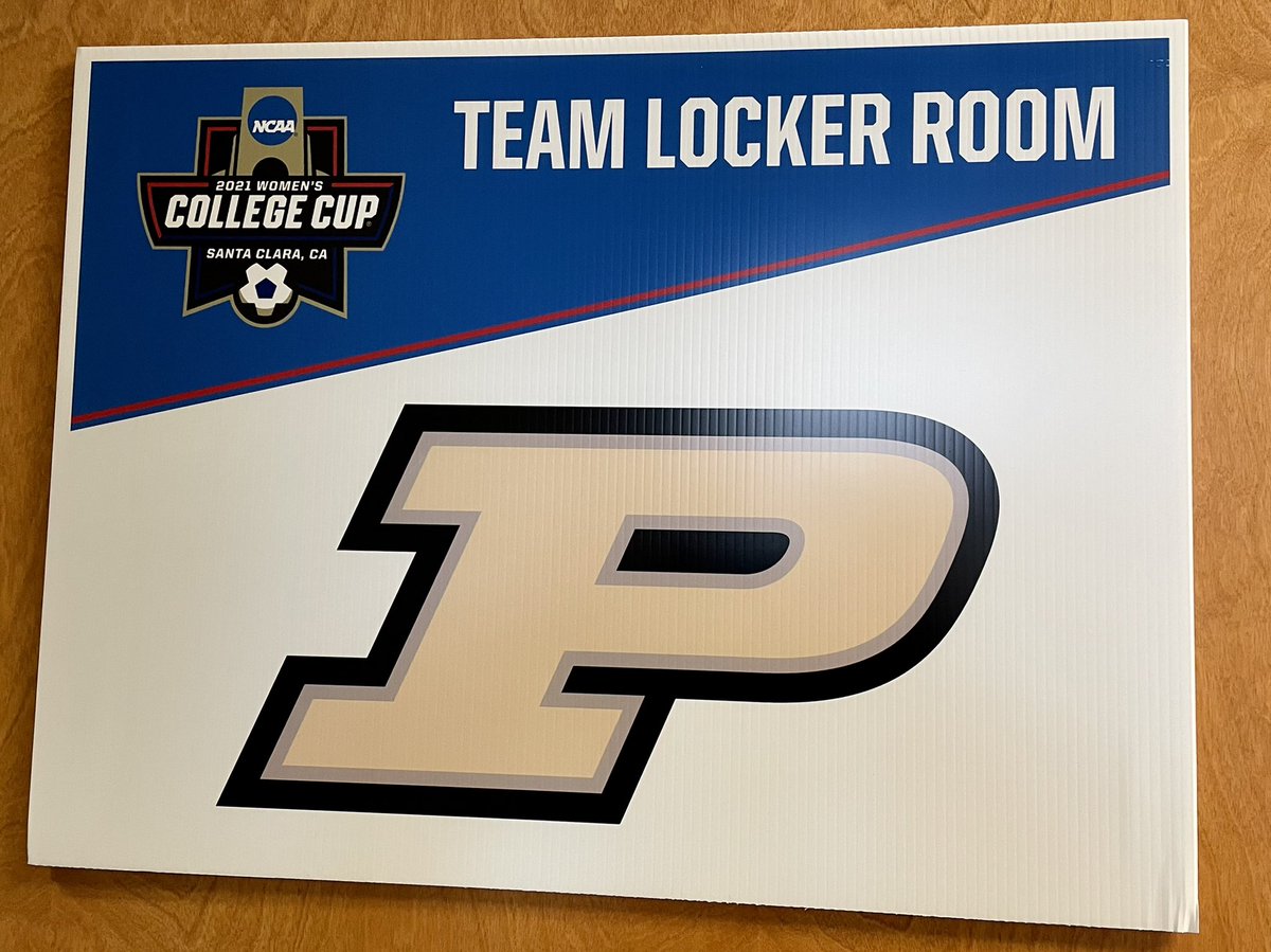 PurdueSoccer's tweet image. Folk Field is all dressed up!

#BoilerUp 🚂⚽️ #NCAASoccer