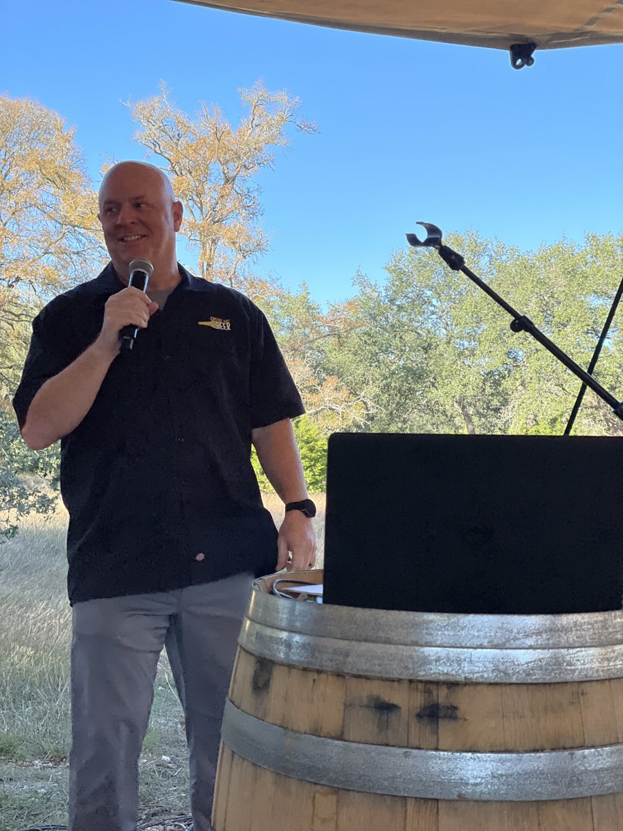 Lightning Talks part 2. We are talking about Cassava, music and Untappd 🍻 #BeerNow21