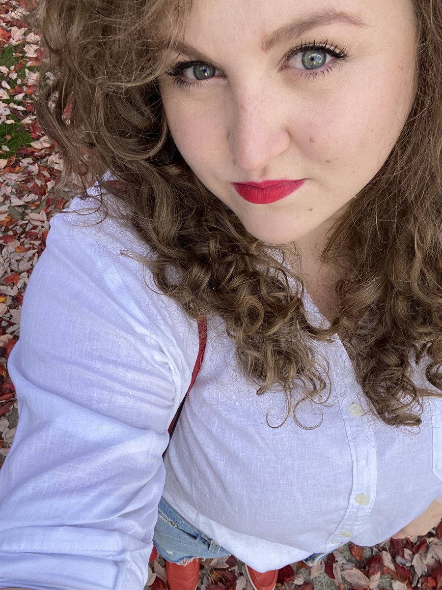 Bianca Lupan (@bianca_lupan) on Twitter photo Me on my way to confuse some <a href="/Starbucks/">Starbucks</a> employees in Durham when I ask for #TaylorsVersion #Taylorslatte โ๏ธ and I have to explain the whole thing and that this is why her songs are playing in store today ๐๐งฃ๐ฅ๐๐๐ฉ๐ #RedTaylorsVersion #StarbucksTaylorsVersion <a href="/taylornation13/">Taylor Nation</a> Me on my way to confuse some <a href="/Starbucks/">Starbucks</a> employees in Durham when I ask for #TaylorsVersion #Taylorslatte โ๏ธ and I have to explain the whole thing and that this is why her songs are playing in store today ๐๐งฃ๐ฅ๐๐๐ฉ๐ #RedTaylorsVersion #StarbucksTaylorsVersion <a href="/taylornation13/">Taylor Nation</a>