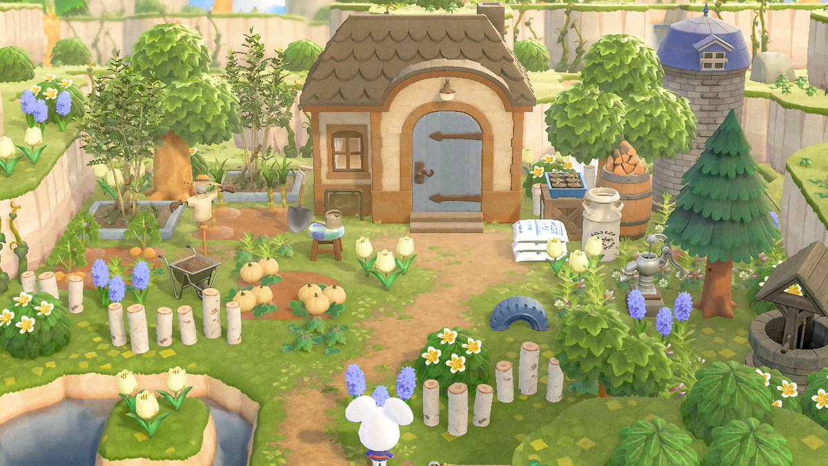 isleofbryum's tweet photo. self-sufficient garden for little miss dora🌳🐁🫐 https://t.co/CNrBXUGktS