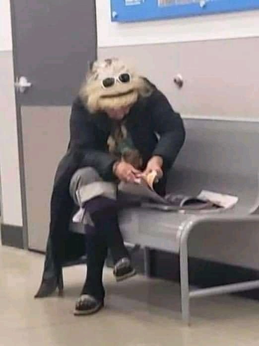 pedro181196's tweet photo. Se recuerdan de #DoñaGriselda de La bomba en televen? Ayer la vi. Ya esta entrada en años https://t.co/82fnZmjy08