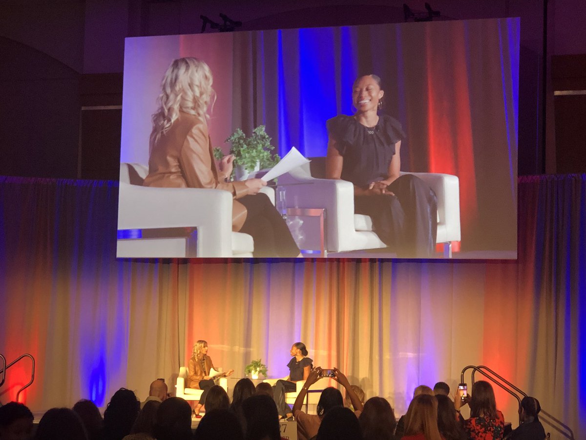 FeedAmericaWI's tweet photo. Our team had a fantastic time at the @TEMPOMilwaukee 16th annual Leadership event featuring @allysonfelix. Many inspiring lessons were learned from this @Olympics Gold Medalist. #TEMPOLeadership https://t.co/I4h4fiLxfE