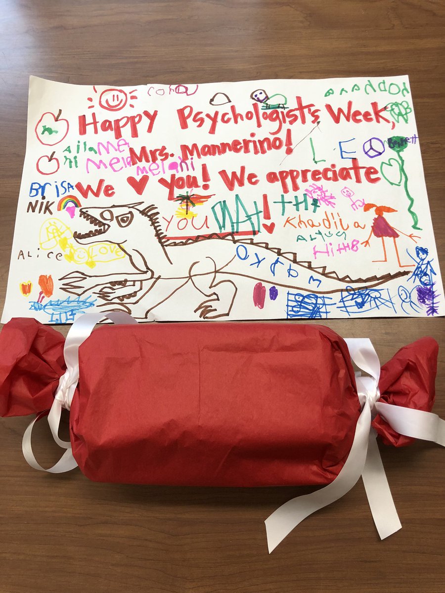 What a way to wrap up #SchoolPsychWeek! A surprise from @KDLSalamanca’s sweet kindys and recognition from <a href="/NSSD112/">North Shore SD 112</a>. Grateful to work with so many amazing colleagues and Ss! ☺️@redoakschool #112leads #rocketssoar