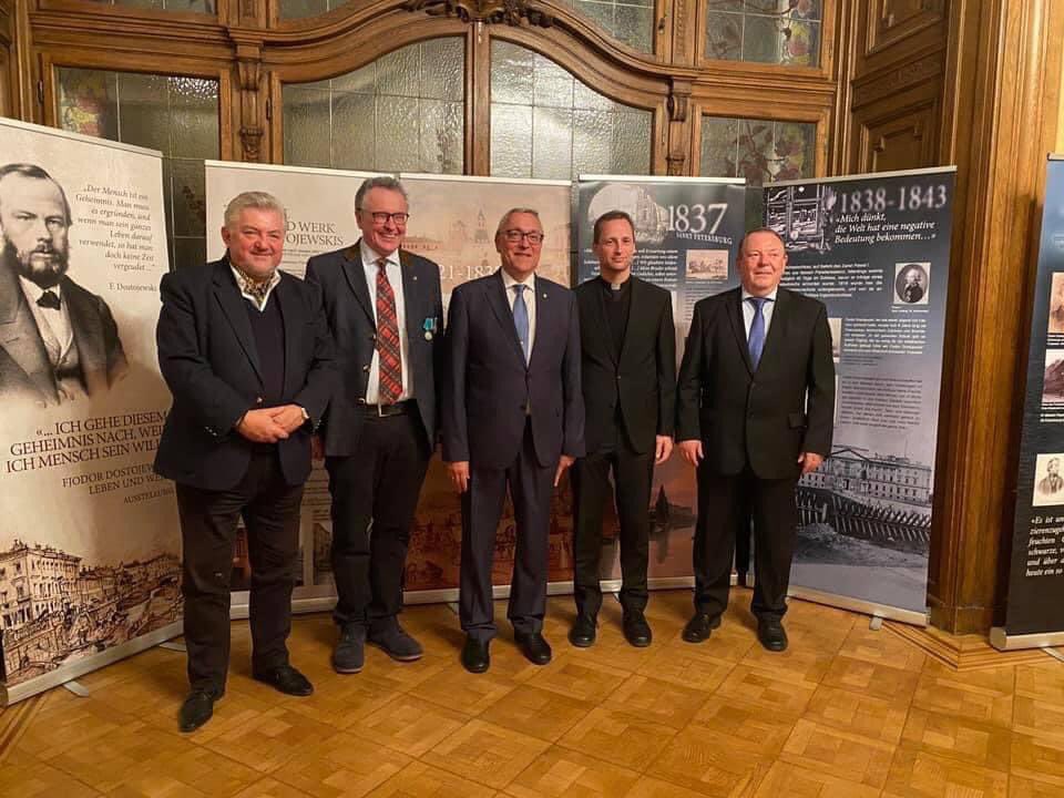 RusBotWien's tweet photo. 🇷🇺🇦🇹 Знаменательную дату - 50-летие Австрийской ассоциации преподавателей русского языка и литературы - торжественно отметили в Российском культурном центре на Брамсплатц в Вене. https://t.co/mghMnocevv