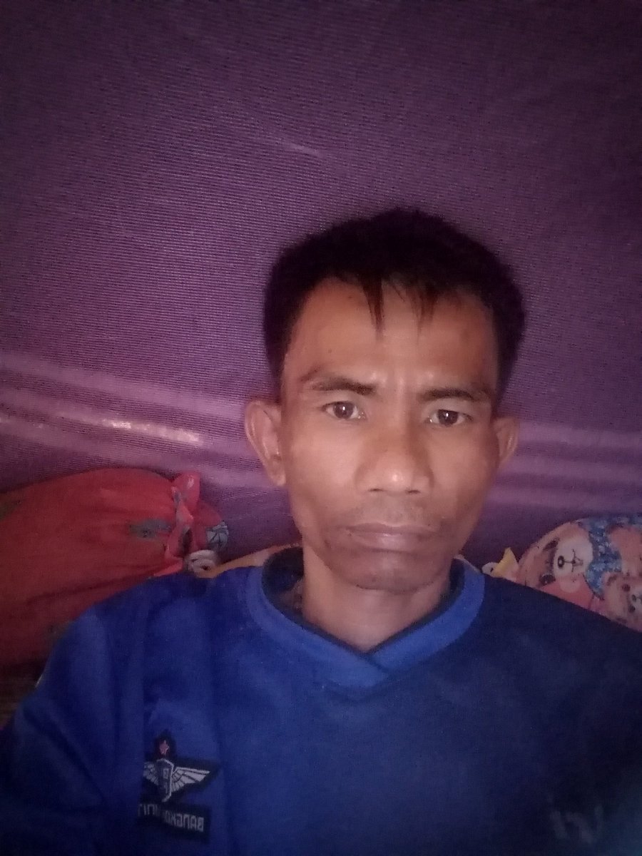 Aof​I and am​ tweet media