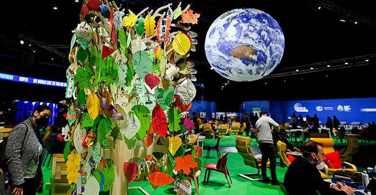 nfm_mag's tweet photo. COP26: What about the world's food system? https://t.co/RWZ7BmLxA6 https://t.co/TAkbqjxrdo