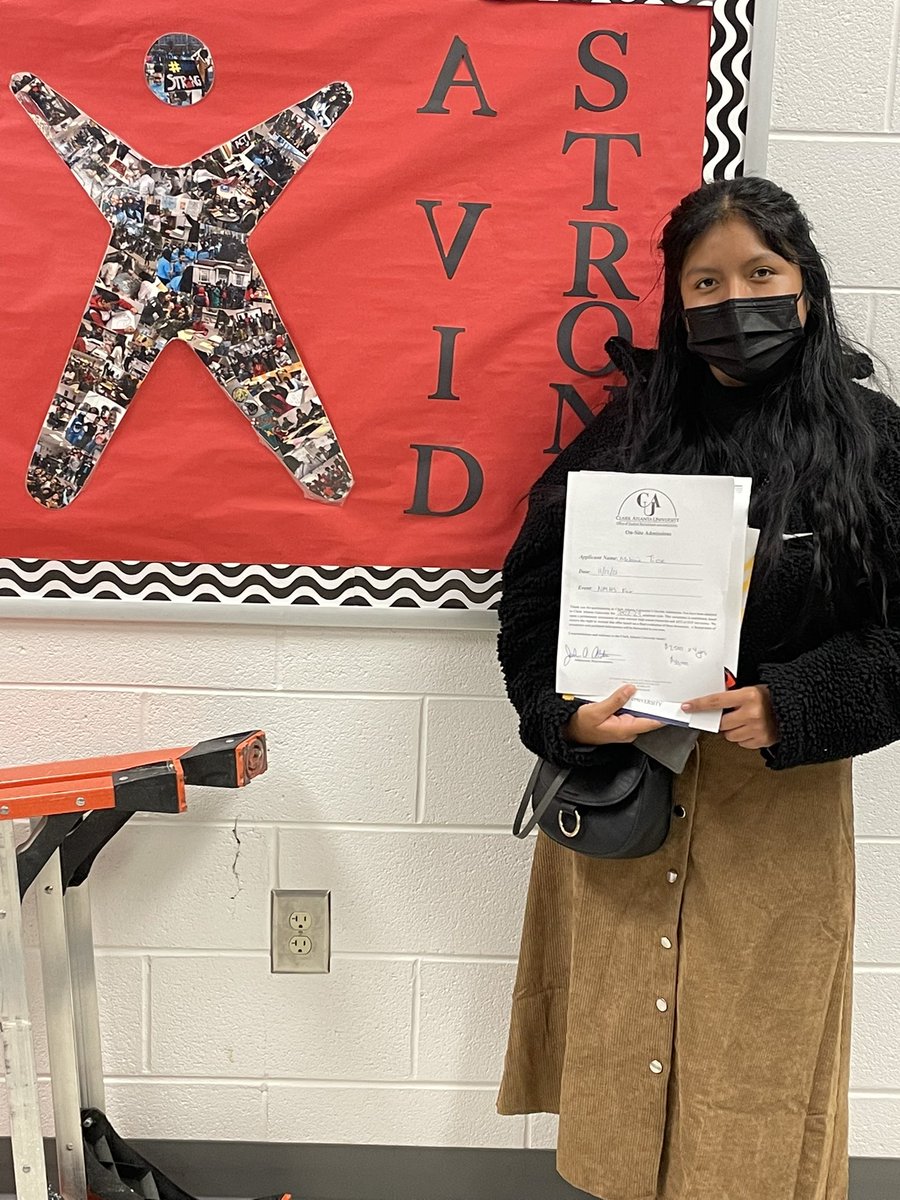 nmhsjaguarstrong tweet media