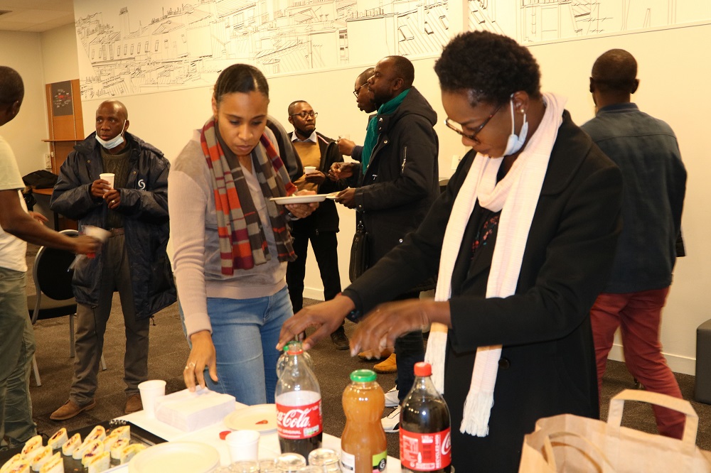 Donilab1's tweet photo. Nous sommes heureux de vous annoncer le lancement de DoniLab France. 
 Structure basée en #France dont l’objectif est l'accompagnement des maliens de la diaspora désirant entreprendre au #Mali 🇲🇱. 
#Diaspora #entrepreneuriat #donilab #DonilaFrance https://t.co/uTlYHmtyJS