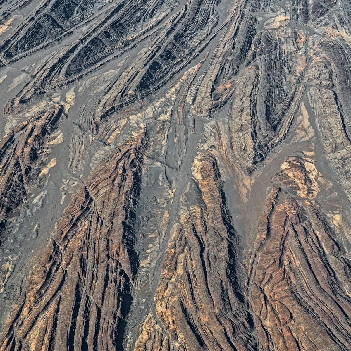 How good is geology?  Every day of every year for billions of years!  Damara Mountains, Namibia.                Source: Bernhard Edmaier Photography.
#HowGoodIsGeology