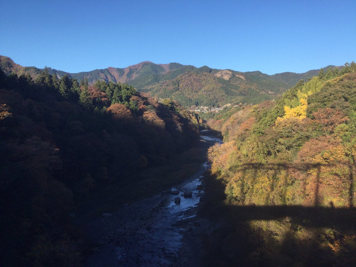 mirai_2199ZFNA1's tweet photo. #秩父 界隈、なぅ。
…このクルマ、侮り難し！ #HondaSHUTTLE #道の駅あらかわ https://t.co/brtdTlBm0m